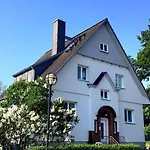 Bootshaus/ Holzdeck Apartment *