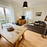 Bootshaus/ Holzdeck * Rostock
