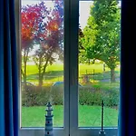Bootshaus/ Holzdeck Apartment