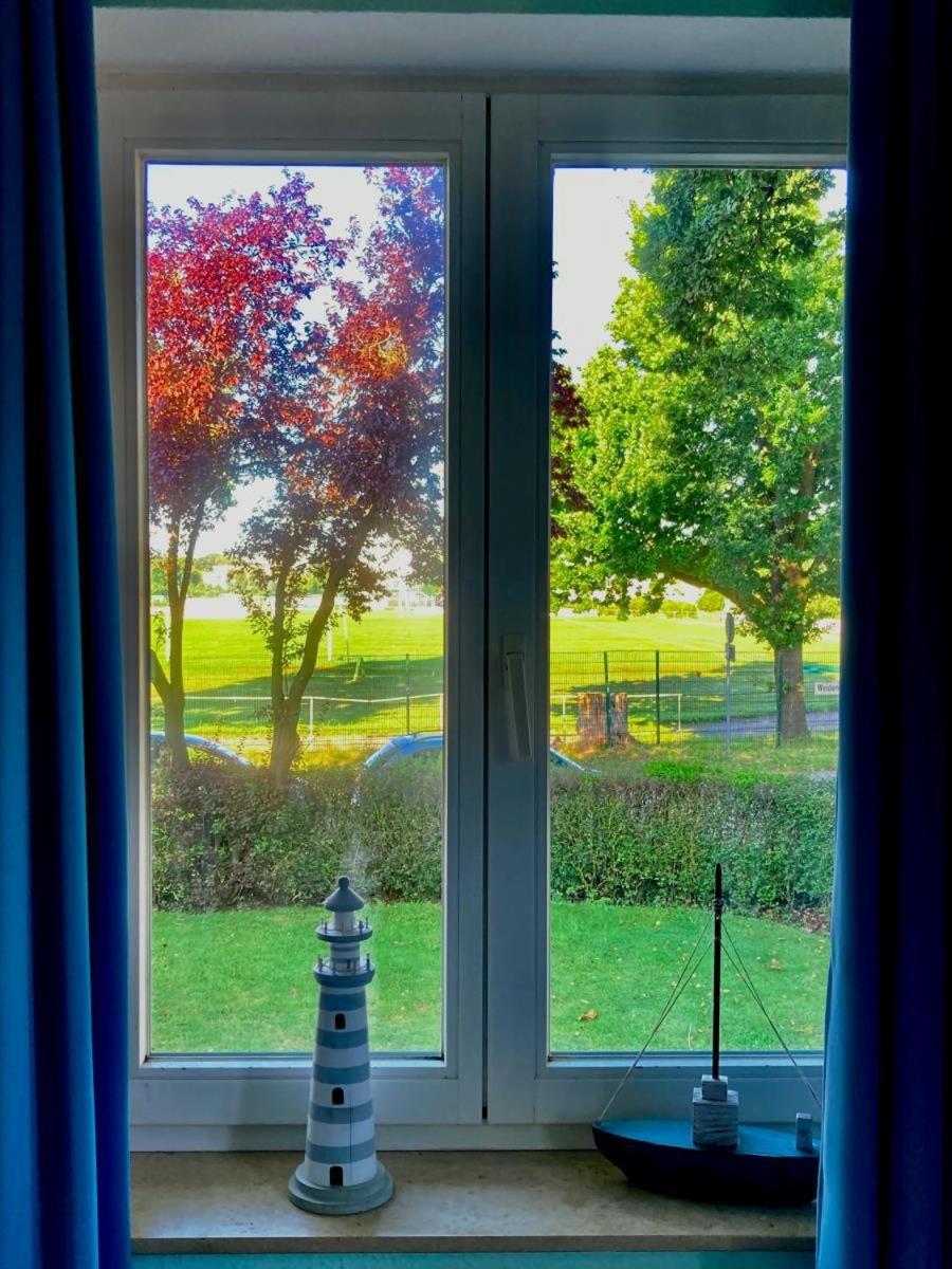 Bootshaus/ Holzdeck Apartment