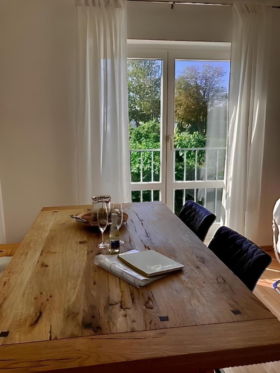 Apartment Bootshaus/ Holzdeck *