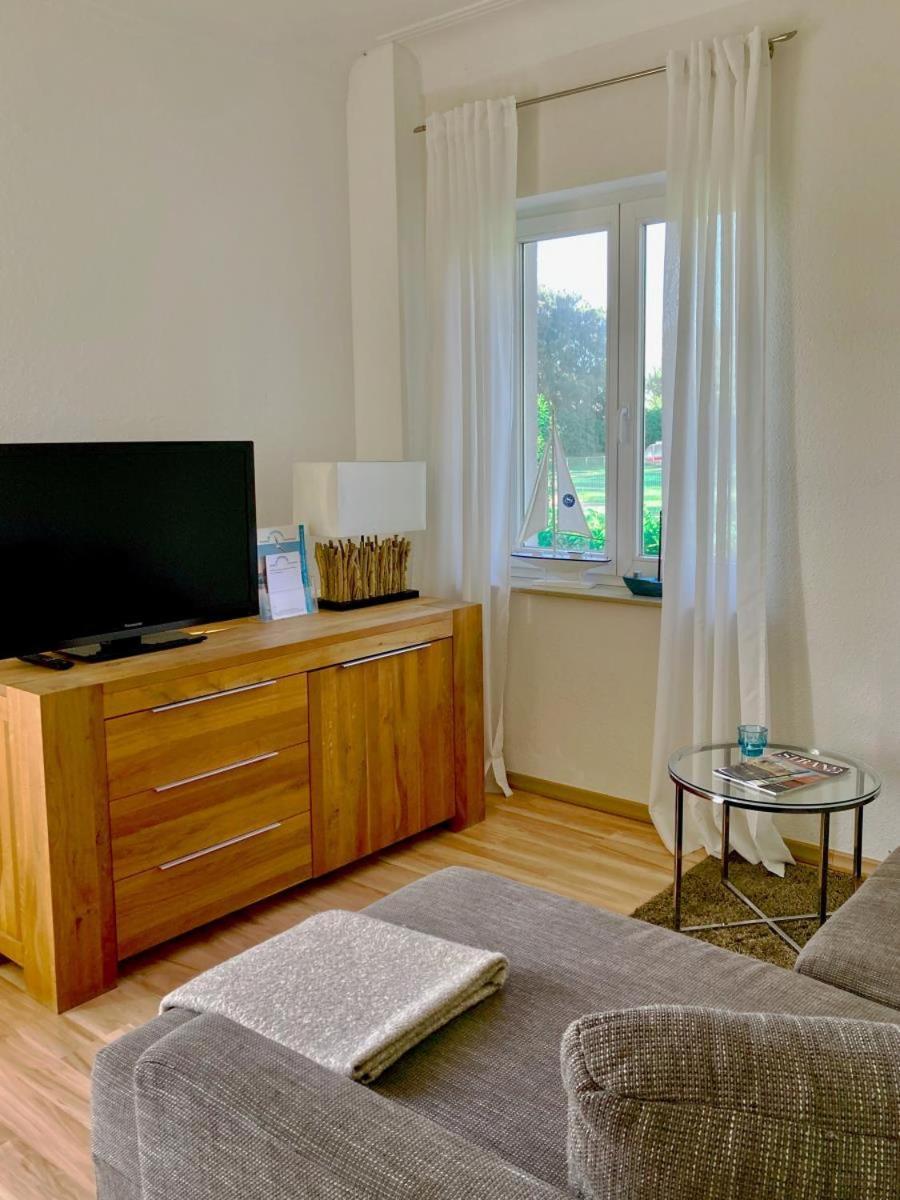 Bootshaus/ Holzdeck Rostock