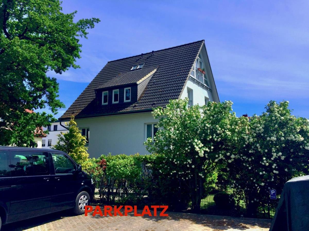 Bootshaus/ Holzdeck *